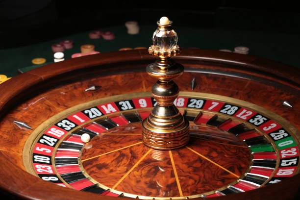 lotre88 platform overview showing sportsbook markets and live-dealer games